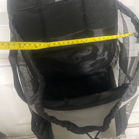 Dog back pack and dog drag bag - Picture 3 of 9